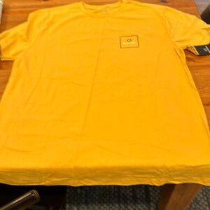 Mustard yellow Brixton men’s tee